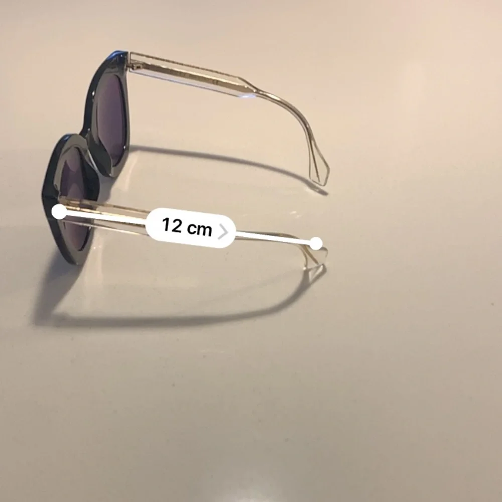 Authentic GUCCI sunglasses for women - Picture 9 of 15